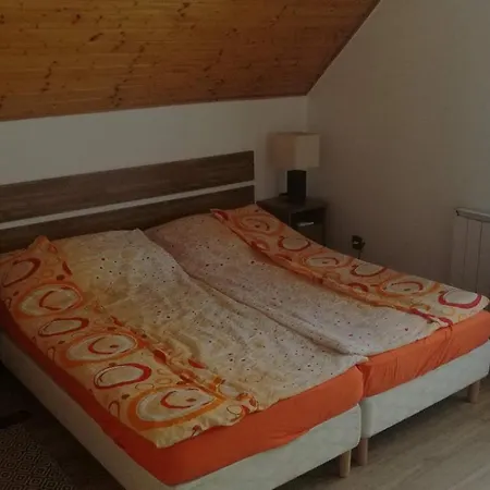 Centrum 2 * Balatonfoldvar